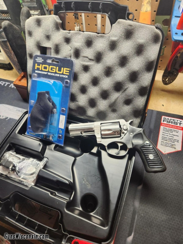 Ruger sp101 Firearms La Crosse Guns Wisconsin Classifieds Buy