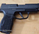 Sig Sauer P365XL 9mm 3.7' Sig-Sauer P365-XL Optic ready & 2 12 rnd mags