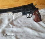  Smith and Wesson S&W 29 -3 44 mag with 6' barrel 